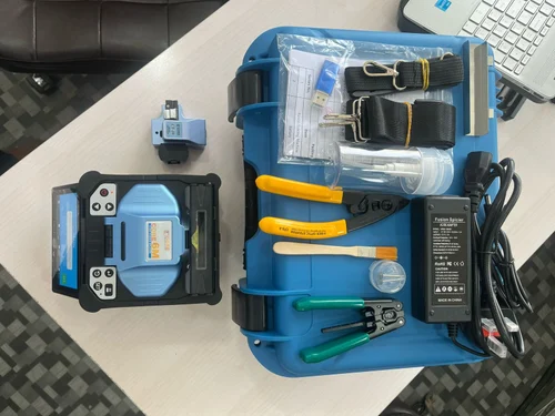 CORE-6M Splicing Machine – Core-to-Core | 6 Motors | Fast & Reliable Fiber Splicing 4