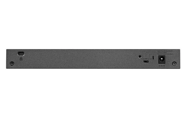 NETGEAR (GS108LP) 8-Port Gigabit Ethernet PoE+ Unmanaged Switch with FlexPoE (60W) 3