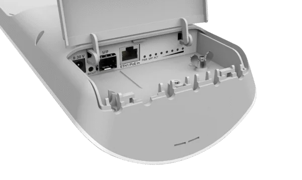 MikroTik mANTBox 19s – 5GHz 120° 19dBi Sector Antenna with Integrated Router 3